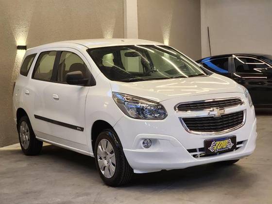 CHEVROLET SPIN 1.8 LT 8V FLEX 4P MANUAL
